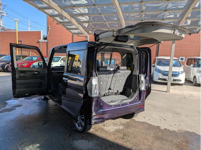 タント カスタムRS トップエディションSA 純正SDナビ BTオーディオ ETC バックカメラ フルセグTV 両側電動スライドドア 衝突軽減ブレーキ オートライト LEDヘッドライト フォグランプ ステアリングリモコン 純正15インチAW(56枚目)