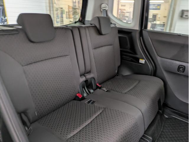 ソリオ ハイブリッドＭＸ　純正ＳＤナビ　ＢＴオーディオ　ＵＳＢ入力端子　バックカメラ　ＥＴＣ　ＣＤ／ＤＶＤ再生　両側スライド片側電動　シートヒーター　ワンオーナー車　純正１５インチＡＷ　プッシュスタート　アイドリングストップ（10枚目）