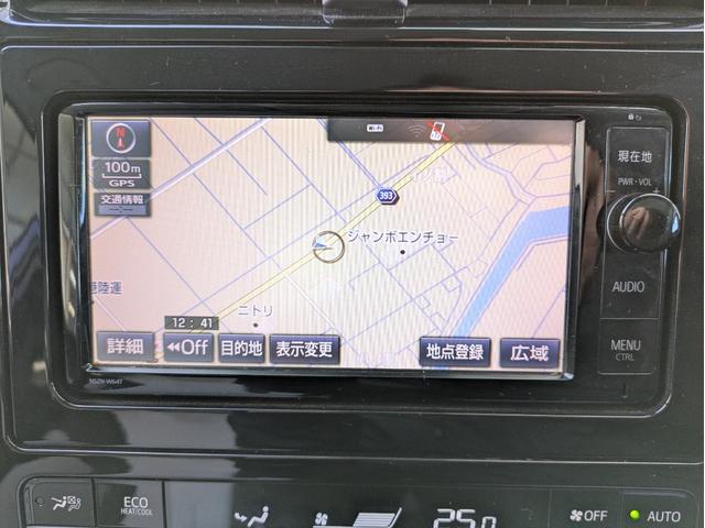プリウス Ｓ　純正ＳＤナビ　ＢＴオーディオ　ＥＴＣ　バックカメラ　ＣＤ／ＤＶＤ再生　クルーズコントロール　衝突軽減ブレーキ　オートライト　ＬＥＤヘッドライト　オートマチックハイビーム　プッシュスタート　純正ＡＷ（20枚目）