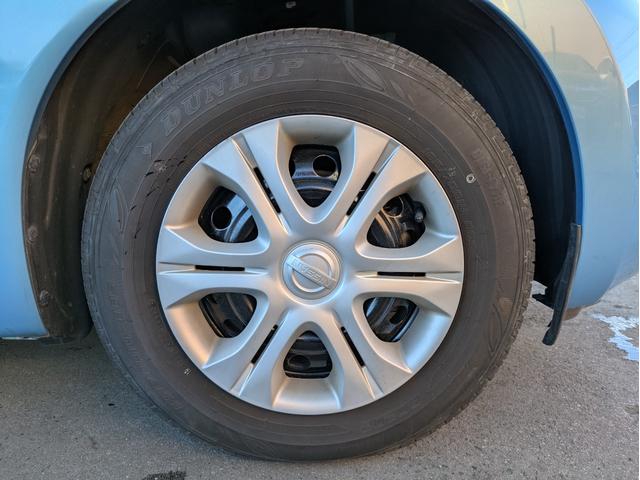 ノート メダリスト　エマージェンシーブレーキパッケージ　純正ＳＤナビ　ＢＴオーディオ　全周囲・バックカメラ　サイド・バックカメラ　ＥＴＣ　ＣＤ／ＤＶＤ再生　オートライト　衝突軽減ブレーキ　レーンキープアシスト　アイドリングストップ　プッシュスタート（47枚目）