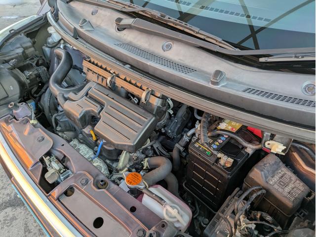 ムーヴ カスタム　Ｘ　ＳＡ　純正ＣＤデッキ　ＡＵＸ接続可　オートライト　ＬＥＤヘッドライト　フロントフォグランプ　衝突軽減ブレーキ　アイドリングストップ　純正１４インチＡＷ　プッシュスタート　ベンチシート　ウィンカーミラー（49枚目）