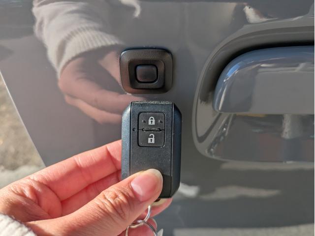 �y�e�N���W�b�g�����p�����܂��I�z�e�N���W�b�g��Б�����舵���Ă���܂��B���[���͓����O�~����n�j�ł��I�X���ɂăN���W�b�g�J�[�h�̌䗘�p���\�ł��B