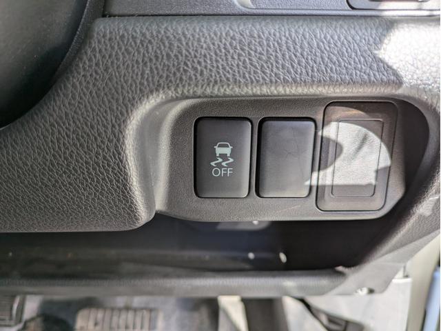 デイズ ハイウェイスター　Ｇターボ　社外ナビ　ＢＴオーディオ　ＥＴＣ　全周囲・バックカメラ　サイド・フロントカメラ　フルセグＴＶ　ＣＤ／ＤＶＤ再生　オートライト　ＨＩＤヘッドライト　プッシュスタート　ベンチシート　ステアリングリモコン（27枚目）