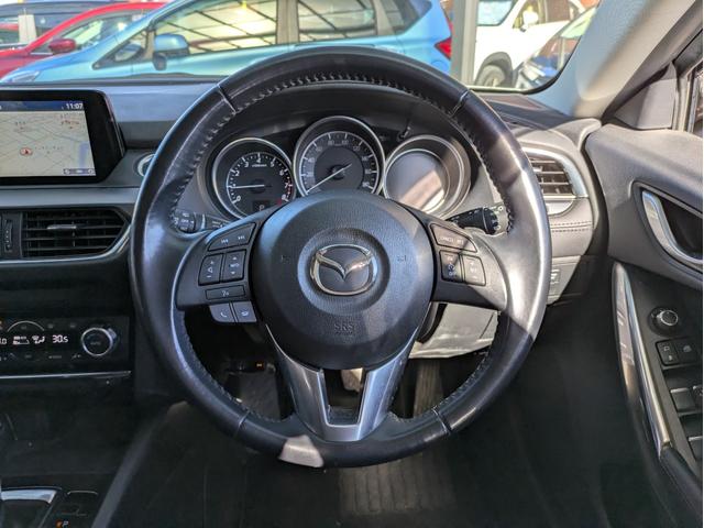 アテンザワゴン ２０Ｓ　純正ＳＤナビ　ＢＴオーディオ　ＥＴＣ　バックカメラ　ＵＳＢ入力端子　ＡＵＸ接続　オートライト　ＬＥＤヘッドライト　衝突軽減ブレーキ　クルコン　パドルシフト　純正１７インチＡＷ　ＣＤ／ＤＶＤ再生（15枚目）