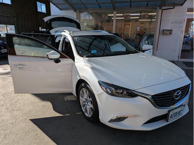 アテンザワゴン ２０Ｓ　純正ＳＤナビ　ＢＴオーディオ　ＥＴＣ　バックカメラ　ＵＳＢ入力端子　ＡＵＸ接続　オートライト　ＬＥＤヘッドライト　衝突軽減ブレーキ　クルコン　パドルシフト　純正１７インチＡＷ　ＣＤ／ＤＶＤ再生（58枚目）