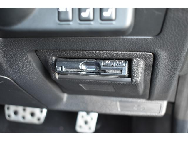 レヴォーグ ２．０ＳＴＩ　Ｓｐｏｒｔ　ＥｙｅＳｉｇｈｔ　ＳＤナビ・フルセグ・ＣＤ／ＤＶＤ再生・Ｂｌｕｅｔｏｏｔｈオーディオ／サイド／バックカメラ・ＥＴＣ２．０・後側方警戒支援システム・ハイビームアシスト・レザーシート・ＳＴＩフロントアンダースポイラー（18枚目）