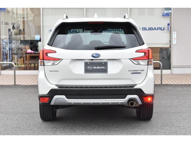 フォレスター Ａｄｖａｎｃｅ　新世代アイサイト搭載後期モデル　新世代アイサイト、ダイアトーン製８インチナビ、ＥＴＣ２．０、ルーフレール、ＬＥＤヘッドライト、ワンオーナー（5枚目）