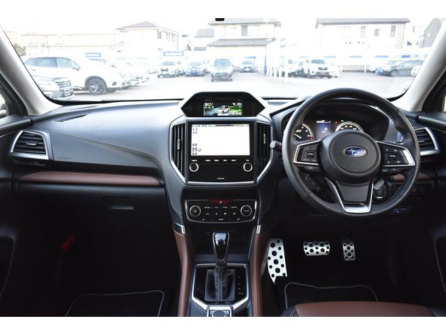 フォレスター Ａｄｖａｎｃｅ　新品タイヤ交換済み車　新世代アイサイト搭載車　ブラウンレザーシート、パナソニック製８インチナビ、リヤカメラ、ＥＴＣ２．０、ドライブレコーダー、ルーフレール、ＬＥＤヘッドライト（6枚目）