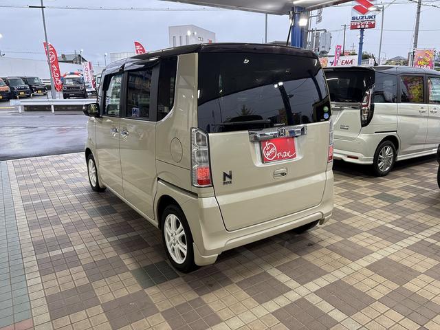 Ｎ－ＢＯＸ Ｇ　ＳＳパッケージ　ワンオーナー車　２トーンルーフ　純正７インチ　ワンセグテレビ　バックカメラ　ビルトインＥＴＣ車載器　両側電動パワースライド　ＨＩＤヘッドライト　電動格納ドアミラー　　スマートキー×２（17枚目）