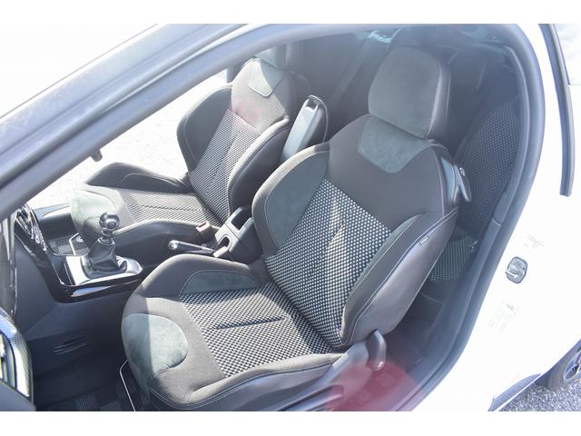 ＤＳ３ スポーツシック　★６ＭＴ★ユーザー買取車★キーレスエントリー★スペアキー有り★ＥＴＣ車載器★純正１７インチアルミホイール★オートライト★リモート格納サイドミラー★フロアマット★スペアタイヤ有り★収納付きアームレスト（27枚目）