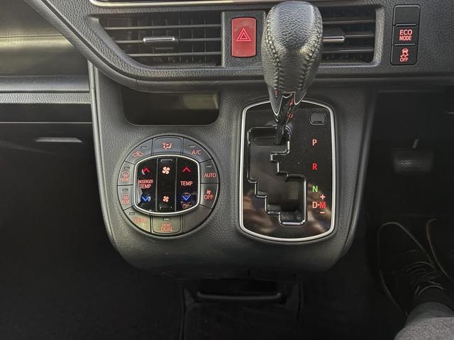 ヴォクシー ＺＳ　煌　純正９インチナビ　フルセグテレビ　バックモニター　ＣＤ＆ＤＶＤ＆ＳＤ＆Ｂｌｕｅｔｏｏｔｈ接続可能　後席純正フリップダウンモニター　テレビキャンセラー　ビルトインＥＴＣ　ケンウッドフロントドラレコ（33枚目）