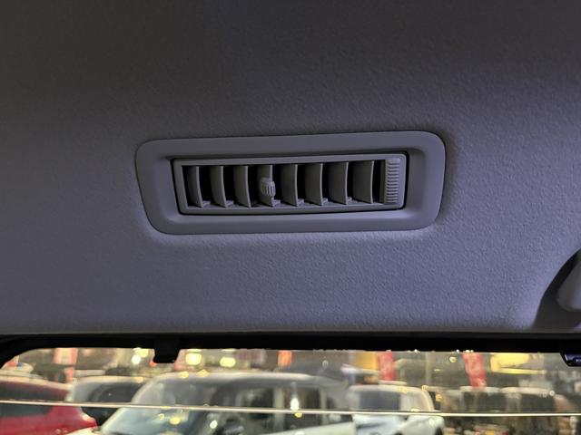 ヴォクシー ＺＳ　煌　純正９インチナビ　フルセグテレビ　バックモニター　ＣＤ＆ＤＶＤ＆ＳＤ＆Ｂｌｕｅｔｏｏｔｈ接続可能　後席純正フリップダウンモニター　テレビキャンセラー　ビルトインＥＴＣ　ケンウッドフロントドラレコ（43枚目）