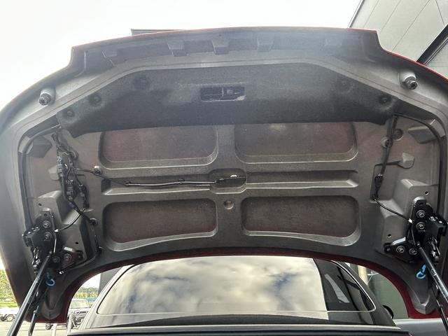 コペン ＧＲ　スポーツ　純正ナビ　フルセグＴＶ　バックカメラ　ＥＴＣ　ＬＥＤヘッドライト　ＢＢＳアルミホイール　コムテックミラー型前後ドラレコ　ステアリングスイッチ　シートヒーター　スマートキー　プッシュスタート（32枚目）