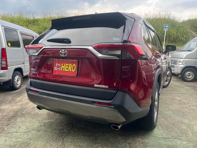 ユーザー買取車！！ワンオーナー！！修復歴なし！！純正ナビＴＶ！！ＥＴＣ！！前後ドラレコ！！１８ＡＷ！！