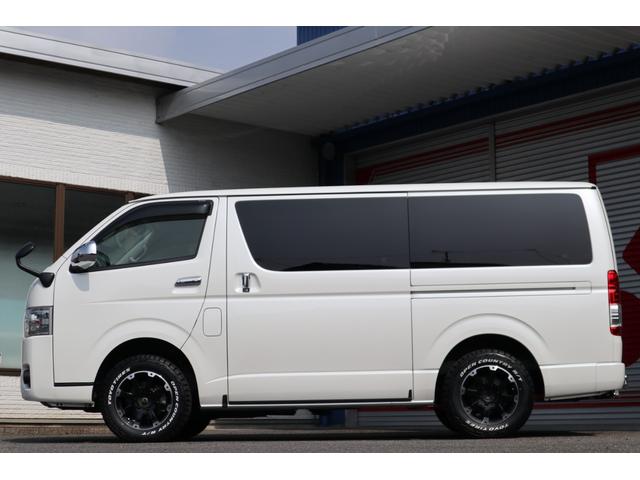 スーパーGL ダークプライム ディーゼル 4WD ワンオーナー 禁煙車 プッシュスタート スマートキー 両側パワースライドドア LEDヘッドライト トヨタセーフティセンス LEDフォグ コンフォートリーフ 寒冷地仕様 防音 熱対策(18枚目)