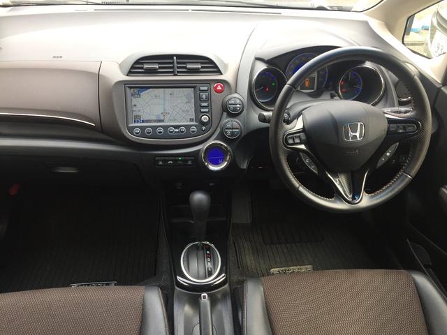 ハイブリッド・スマートsec. 禁煙車 純正ナビ Bカメラ(3枚目)