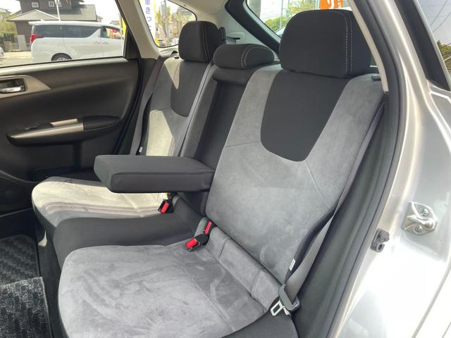 インプレッサ １．５ｉ－Ｓ　５速マニュアル車　４ＷＤ　社外ナビ　フルセグＴＶ　ＤＶＤ再生　ＥＴＣ　パワーシート　フロントフォグ　純正１６インチアルミホイール　プッシュスタート（61枚目）