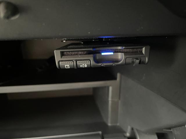 ノート ｅ－パワー　Ｘ　ドライブレコーダー　純正ナビ　バックカメラ　ＥＴＣ２．０　フルセグ　ＤＶＤ再生　Ｂｌｕｅｔｏｏｔｈオーディオ　オートライト　純正１５インチアルミ　車線逸脱機能　クリアランスソナー　プッシュスタート（47枚目）