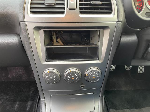 インプレッサ ＷＲＸ　５ＭＴ　ワンオーナー　アプライドモデルＧ型　タイミングベルト交換済み　大型リアウィング　ＨＩＤヘッドライト　リアフォグライト　パワーウィンドウ　純正１７インチアルミホイール　キーレスエントリー（46枚目）