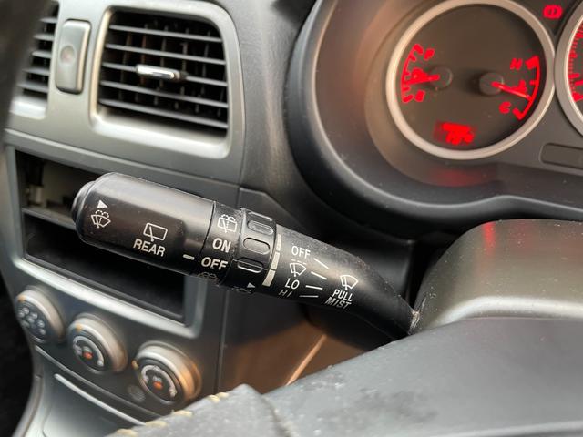 インプレッサ ＷＲＸ　５ＭＴ　ワンオーナー　アプライドモデルＧ型　タイミングベルト交換済み　大型リアウィング　ＨＩＤヘッドライト　リアフォグライト　パワーウィンドウ　純正１７インチアルミホイール　キーレスエントリー（49枚目）