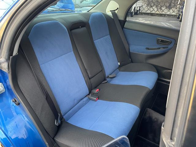 インプレッサ ＷＲＸ　５ＭＴ　ワンオーナー　アプライドモデルＧ型　タイミングベルト交換済み　大型リアウィング　ＨＩＤヘッドライト　リアフォグライト　パワーウィンドウ　純正１７インチアルミホイール　キーレスエントリー（56枚目）