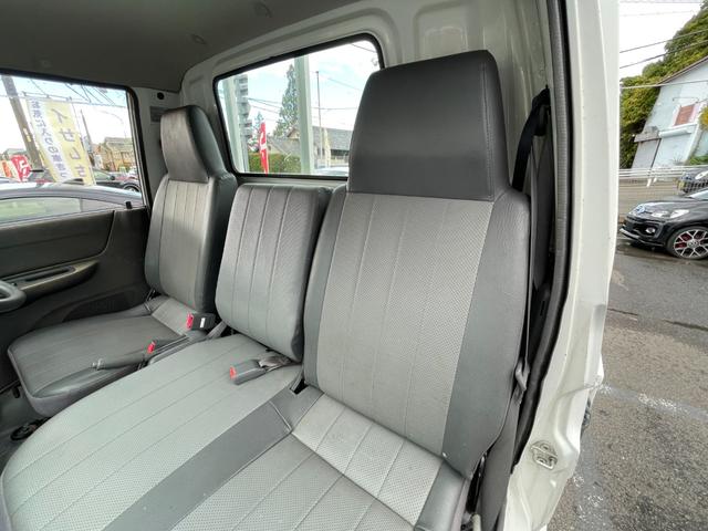 ボンゴトラック ワイドローDX AT 4WD 平ボディ 低床 後輪ダブルタイヤ 最大積載量1000kg 荷台サイズ 長さ247cm 幅160cm 高さ33cm ETC パワーウィンドウ エアコン 純正ラジオ(41枚目)