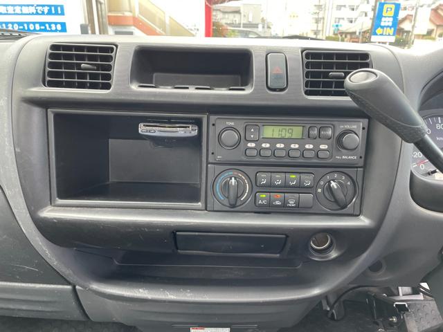 ボンゴトラック ワイドローDX AT 4WD 平ボディ 低床 後輪ダブルタイヤ 最大積載量1000kg 荷台サイズ 長さ247cm 幅160cm 高さ33cm ETC パワーウィンドウ エアコン 純正ラジオ(46枚目)