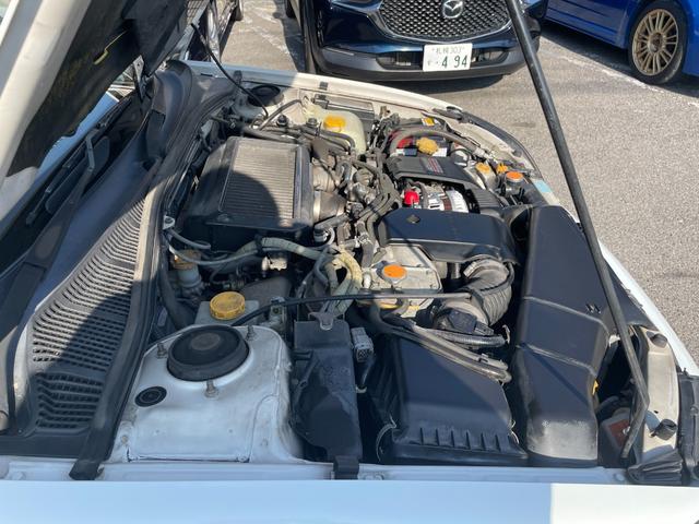 レガシィツーリングワゴン ＧＴ－ＢリミテッドＩＩ　５ＭＴ　純正ビルシュタインショック　ＥＴＣ　ＨＩＤヘッドライト　フォグライト　運転席パワーシート　純正１７インチアルミホイール　キーレス　運転席・助手席・サイドエアバッグ　パワーウィンドウ　ＡＢＳ（23枚目）