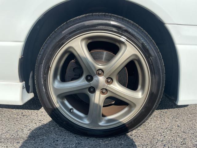 レガシィツーリングワゴン ＧＴ－ＢリミテッドＩＩ　５ＭＴ　純正ビルシュタインショック　ＥＴＣ　ＨＩＤヘッドライト　フォグライト　運転席パワーシート　純正１７インチアルミホイール　キーレス　運転席・助手席・サイドエアバッグ　パワーウィンドウ　ＡＢＳ（26枚目）