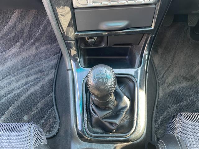 レガシィツーリングワゴン ＧＴ－ＢリミテッドＩＩ　５ＭＴ　純正ビルシュタインショック　ＥＴＣ　ＨＩＤヘッドライト　フォグライト　運転席パワーシート　純正１７インチアルミホイール　キーレス　運転席・助手席・サイドエアバッグ　パワーウィンドウ　ＡＢＳ（46枚目）