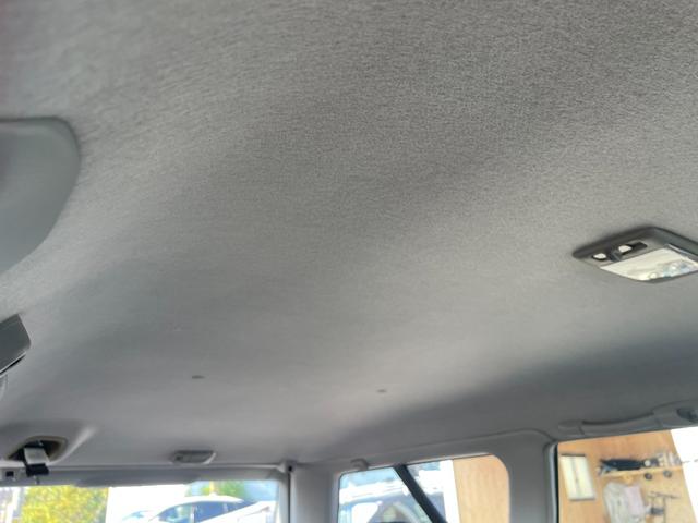 レガシィツーリングワゴン ＧＴ－ＢリミテッドＩＩ　５ＭＴ　純正ビルシュタインショック　ＥＴＣ　ＨＩＤヘッドライト　フォグライト　運転席パワーシート　純正１７インチアルミホイール　キーレス　運転席・助手席・サイドエアバッグ　パワーウィンドウ　ＡＢＳ（55枚目）