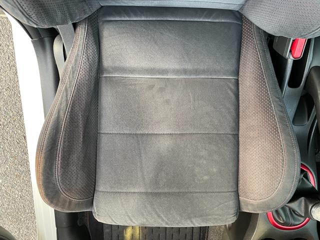 ノート ニスモ　Ｓ　５ＭＴ　後期　ドライブレコーダー　純正メモリーナビ　フルセグ　ＤＶＤ再生　ｂｌｕｅｔｏｏｔｈ　バックカメラ　ＥＴＣ　ＬＥＤ　リアフォグライト　オートライト　スパルコ１７インチアルミ　プッシュスタート（39枚目）