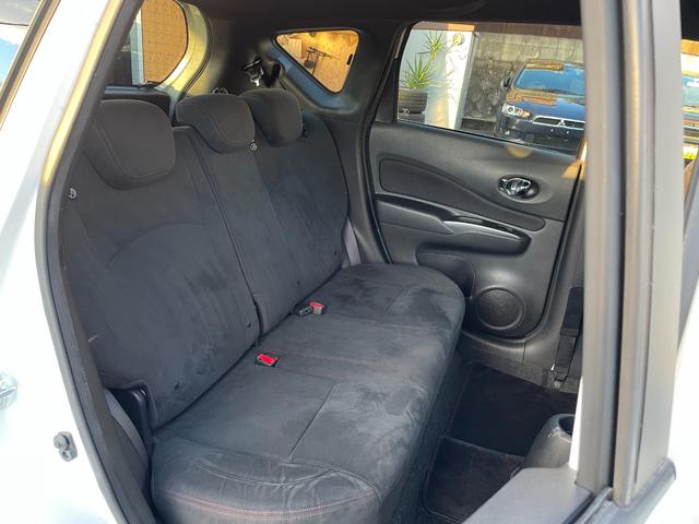 ノート ニスモ　Ｓ　５ＭＴ　後期　ドライブレコーダー　純正メモリーナビ　フルセグ　ＤＶＤ再生　ｂｌｕｅｔｏｏｔｈ　バックカメラ　ＥＴＣ　ＬＥＤ　リアフォグライト　オートライト　スパルコ１７インチアルミ　プッシュスタート（60枚目）