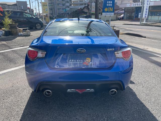 雨・夜間でも屋根下で現車確認が出来ます！