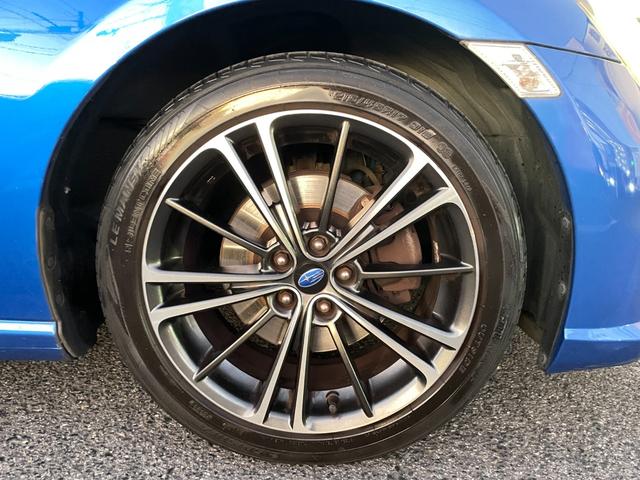 社外アルミへの交換などもご相談下さい。タイヤワックスを掛けての納車となります。