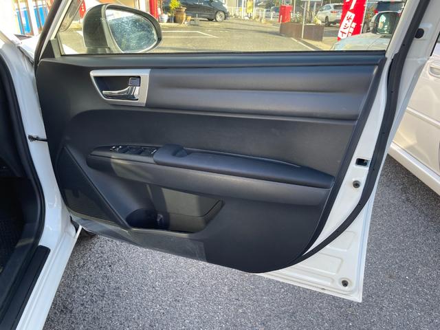 カローラアクシオ １．５Ｇ　５ＭＴ　純正ＳＤナビ　ＤＶＤ再生　フルセグＴＶ　Ｂｌｕｅｔｏｏｔｈオーディオ　バックカメラ　フォグライト　ミラーウィンカー　車線逸脱機能　ステアリングスイッチ　純正１５インチアルミホイール　キーレス（62枚目）