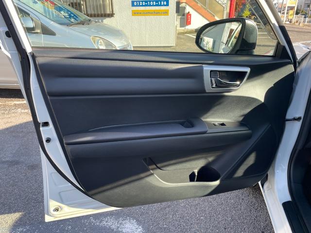 カローラアクシオ １．５Ｇ　５ＭＴ　純正ＳＤナビ　ＤＶＤ再生　フルセグＴＶ　Ｂｌｕｅｔｏｏｔｈオーディオ　バックカメラ　フォグライト　ミラーウィンカー　車線逸脱機能　ステアリングスイッチ　純正１５インチアルミホイール　キーレス（63枚目）