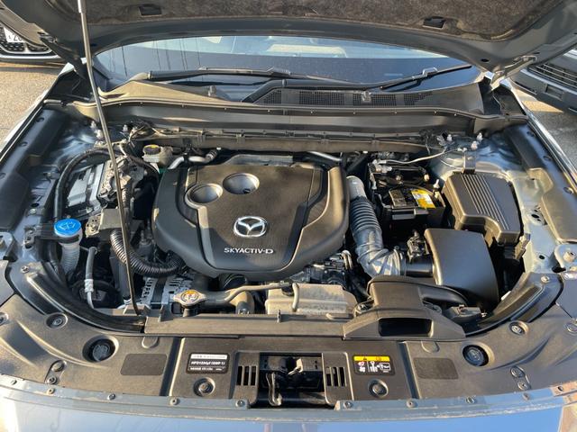 ＣＸ－５ ＸＤ　スマートエディション　６ＭＴ　ディーゼルターボ　４ＷＤ　純正ナビ　ＣａｒＰｌａｙ対応　Ｂｌｕｅｔｏｏｔｈオーディオ　フルセグＴＶ　全方位カメラ　ＥＴＣ　追従クルコン　社外１７インチアルミ　ＬＥＤ　オートライト　リアフォグ（24枚目）