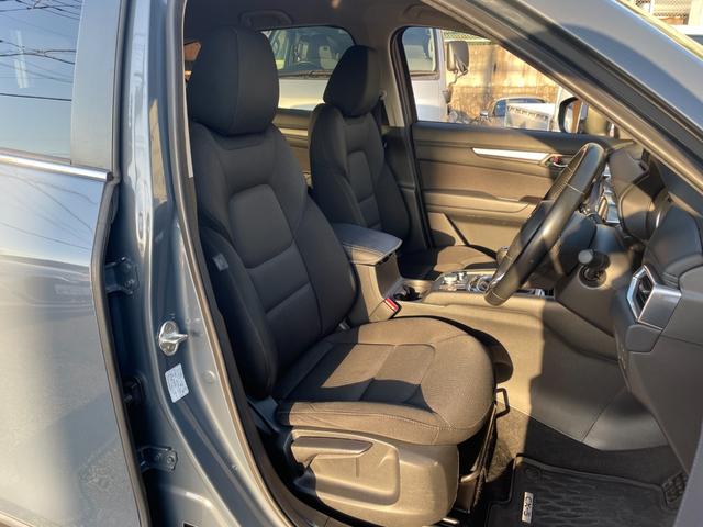 ＣＸ－５ ＸＤ　スマートエディション　６ＭＴ　ディーゼルターボ　４ＷＤ　純正ナビ　ＣａｒＰｌａｙ対応　Ｂｌｕｅｔｏｏｔｈオーディオ　フルセグＴＶ　全方位カメラ　ＥＴＣ　追従クルコン　社外１７インチアルミ　ＬＥＤ　オートライト　リアフォグ（36枚目）