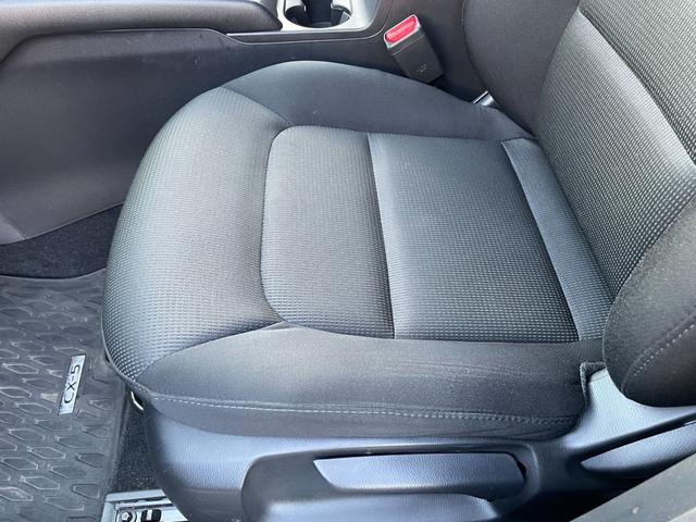 ＣＸ－５ ＸＤ　スマートエディション　６ＭＴ　ディーゼルターボ　４ＷＤ　純正ナビ　ＣａｒＰｌａｙ対応　Ｂｌｕｅｔｏｏｔｈオーディオ　フルセグＴＶ　全方位カメラ　ＥＴＣ　追従クルコン　社外１７インチアルミ　ＬＥＤ　オートライト　リアフォグ（42枚目）