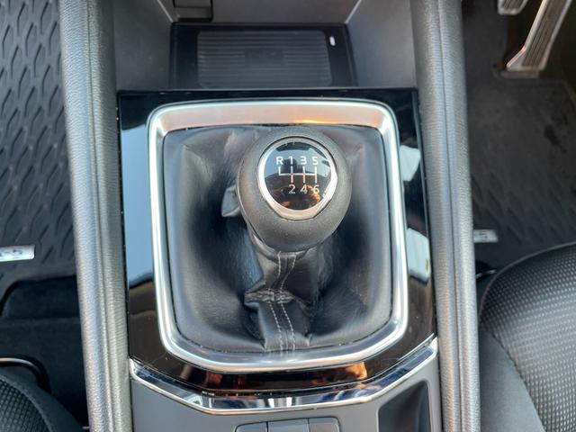 ＣＸ－５ ＸＤ　スマートエディション　６ＭＴ　ディーゼルターボ　４ＷＤ　純正ナビ　ＣａｒＰｌａｙ対応　Ｂｌｕｅｔｏｏｔｈオーディオ　フルセグＴＶ　全方位カメラ　ＥＴＣ　追従クルコン　社外１７インチアルミ　ＬＥＤ　オートライト　リアフォグ（45枚目）