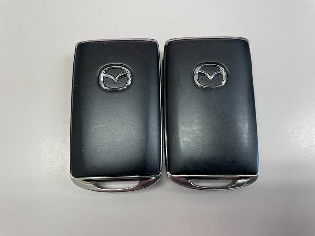 ＣＸ－５ ＸＤ　スマートエディション　６ＭＴ　ディーゼルターボ　４ＷＤ　純正ナビ　ＣａｒＰｌａｙ対応　Ｂｌｕｅｔｏｏｔｈオーディオ　フルセグＴＶ　全方位カメラ　ＥＴＣ　追従クルコン　社外１７インチアルミ　ＬＥＤ　オートライト　リアフォグ（69枚目）