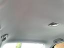 天井もクリーニングしてありますので快適な車内空間になっています!!