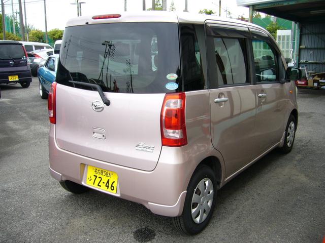タントエグゼ Ｘ　ナビ　スマートキー　ＣＶＴ　盗難防止システム　ＡＢＳ　衝突安全ボディ　エアコン　パワーステアリング　パワーウィンドウ（5枚目）