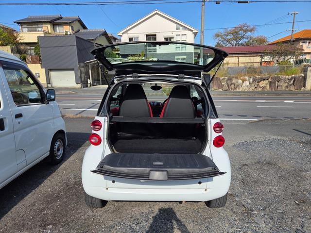 スマートフォーツークーペ mhd パノラマルーフ 社外CDデッキ キーレス 純正アルミW 法令点検整備実施 2年付(7枚目)