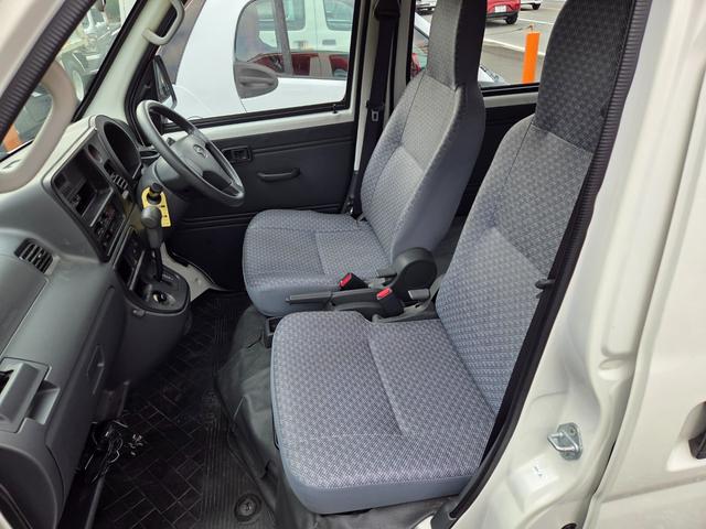 ハイゼットカーゴ 2シーター ハイルーフ 純正ラジオ 国産タイヤ タイミングチェーン 法令点検整備実施 保証付 2年付(10枚目)