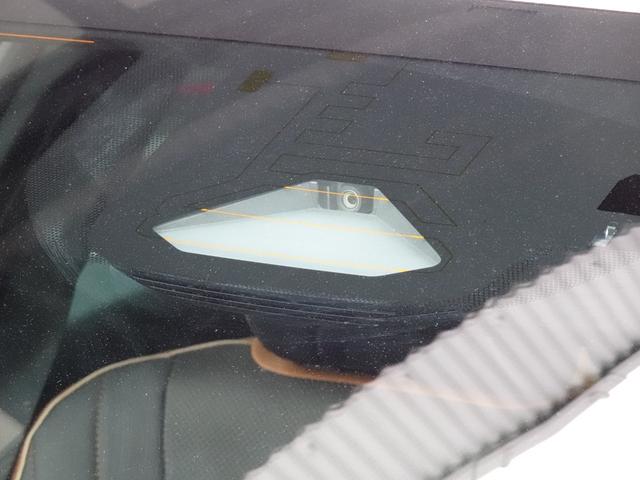 クラウンクロスオーバー ＲＳアドバンスド　ＧＲエアロパーツセット　ＧＲリアトランクスポイラー　ドライバーサポートパッケージ　リアサポートパッケージ　ムーンルーフ　寒冷地仕様　ＩＴＳコネクト　デジタルインナーミラー　パノラミックビューモニター（9枚目）