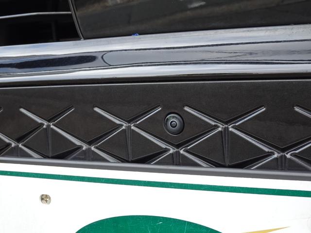 クラウンクロスオーバー ＲＳアドバンスド　ＧＲエアロパーツセット　ＧＲリアトランクスポイラー　ドライバーサポートパッケージ　リアサポートパッケージ　ムーンルーフ　寒冷地仕様　ＩＴＳコネクト　デジタルインナーミラー　パノラミックビューモニター（12枚目）