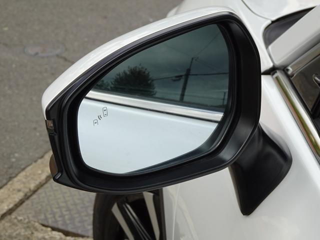 クラウンクロスオーバー ＲＳアドバンスド　ＧＲエアロパーツセット　ＧＲリアトランクスポイラー　ドライバーサポートパッケージ　リアサポートパッケージ　ムーンルーフ　寒冷地仕様　ＩＴＳコネクト　デジタルインナーミラー　パノラミックビューモニター（19枚目）