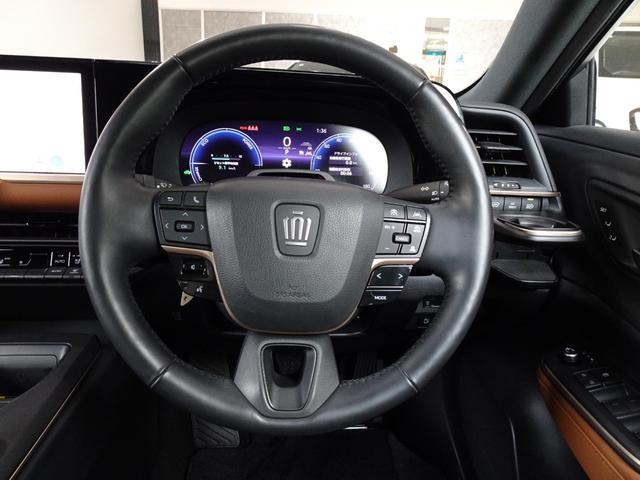 クラウンクロスオーバー ＲＳアドバンスド　ＧＲエアロパーツセット　ＧＲリアトランクスポイラー　ドライバーサポートパッケージ　リアサポートパッケージ　ムーンルーフ　寒冷地仕様　ＩＴＳコネクト　デジタルインナーミラー　パノラミックビューモニター（28枚目）